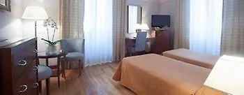 Domus Trevi Bed & Breakfast Rome