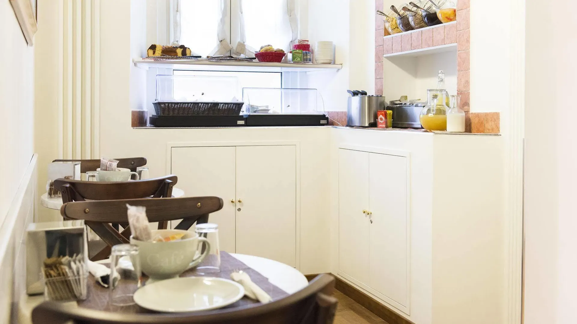 Domus Trevi Bed & Breakfast Rome 3*,  Italy